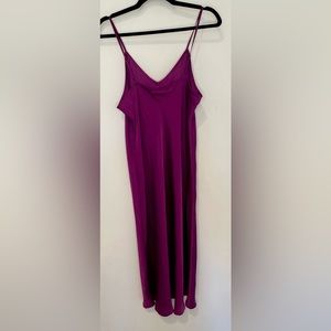 MEDIUM Slip dress